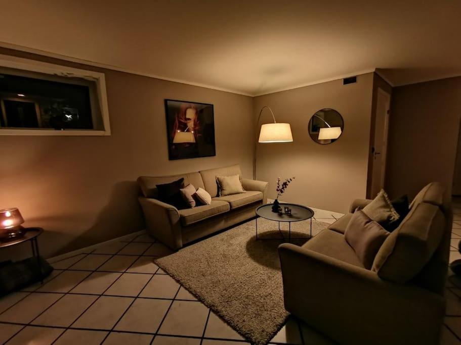 Sentrumsnaer Leilighet Med 3 Soverom. Bergen Exterior foto